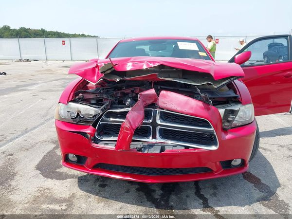 2013 DODGE CHARGER SXT
