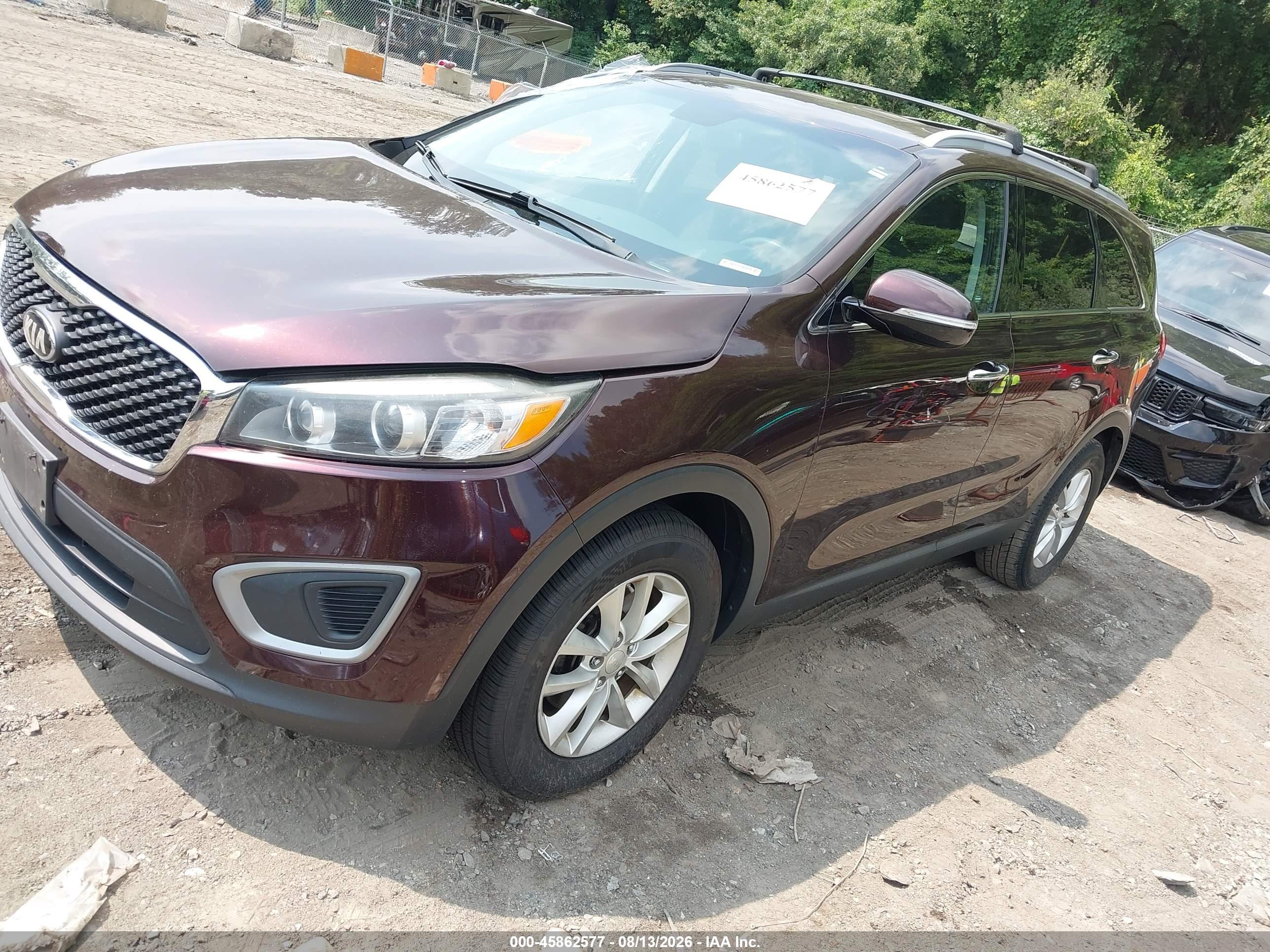 2016 KIA SORENTO 2.4L LX