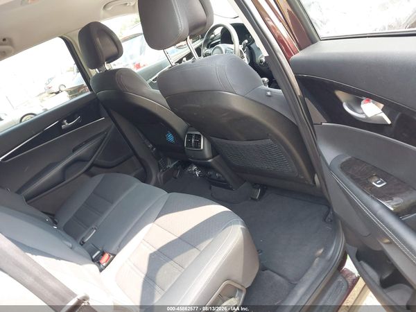 2016 KIA SORENTO 2.4L LX