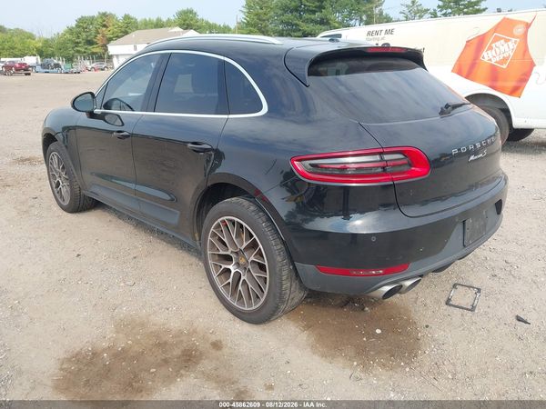 2016 PORSCHE MACAN S