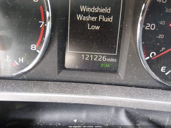 2017 TOYOTA RAV4 SE