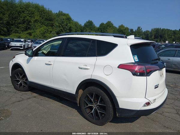 2017 TOYOTA RAV4 SE
