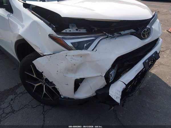 2017 TOYOTA RAV4 SE