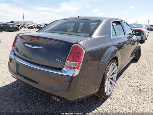 2014 CHRYSLER 300