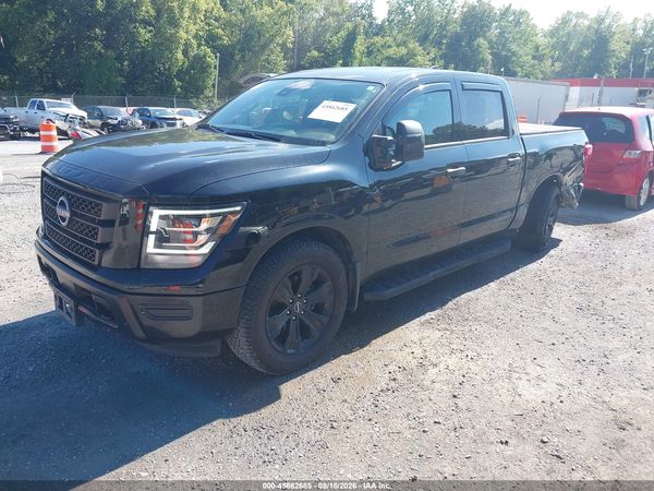 2024 NISSAN TITAN SV 4X4