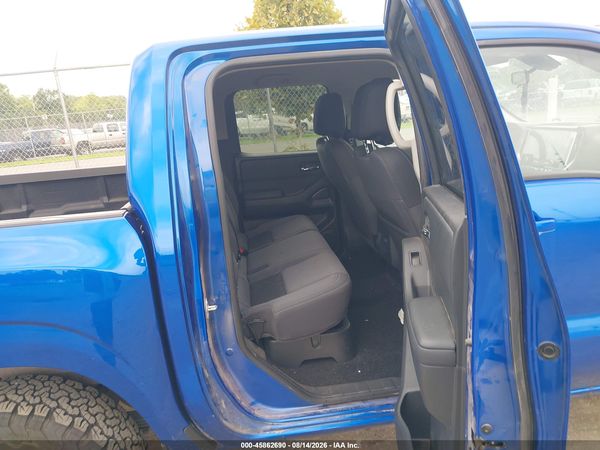 2025 NISSAN FRONTIER SV 4X2 — I8
