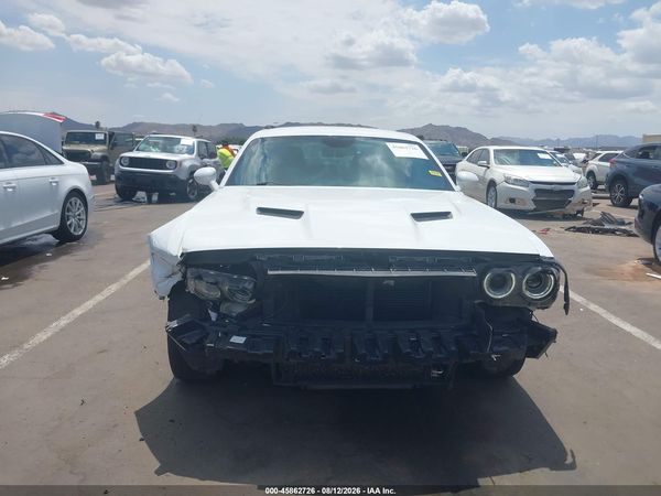 2018 DODGE CHALLENGER SXT