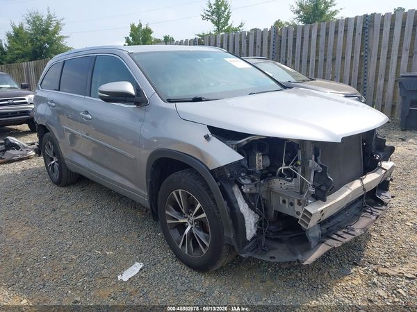 2016 TOYOTA HIGHLANDER XLE V6