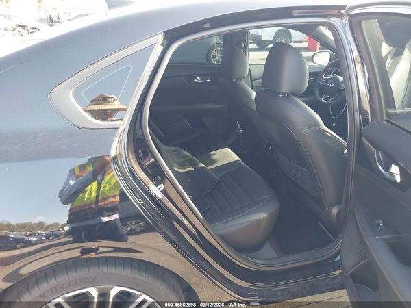 2024 KIA FORTE GT MANUAL
