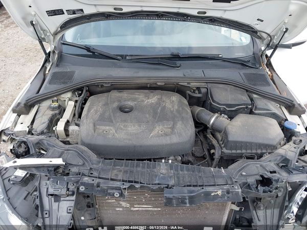 2017 VOLVO S60 T5 DYNAMIC
