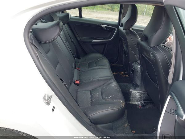 2017 VOLVO S60 T5 DYNAMIC