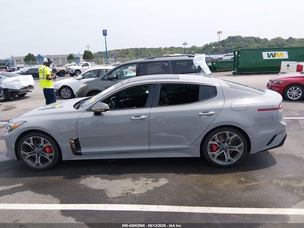 2021 KIA STINGER
