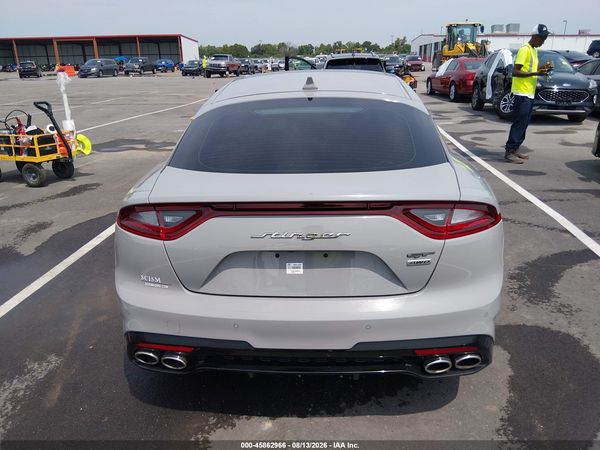 2021 KIA STINGER GT2