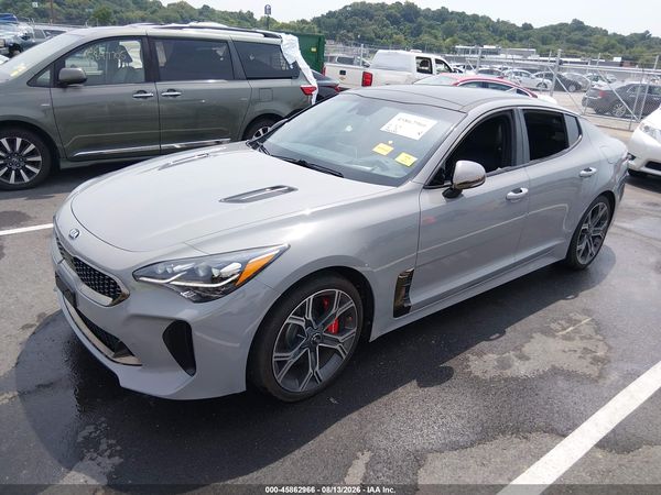2021 KIA STINGER GT2