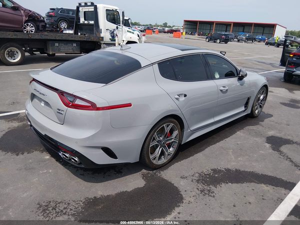 2021 KIA STINGER GT2