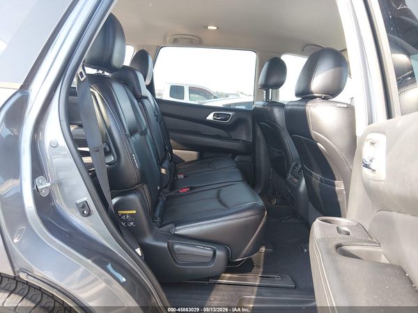 2020 NISSAN PATHFINDER SL 4WD — I8
