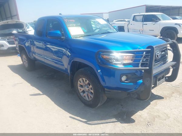2017 TOYOTA TACOMA SR5 V6