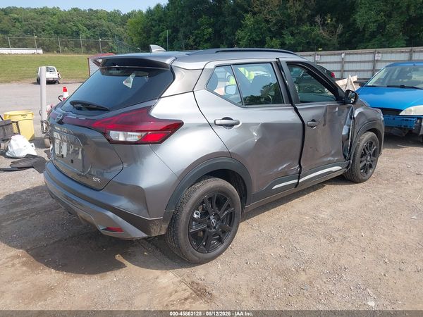 2024 NISSAN KICKS SR XTRONIC CVT — I4