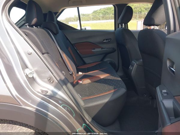 2024 NISSAN KICKS SR XTRONIC CVT — I8