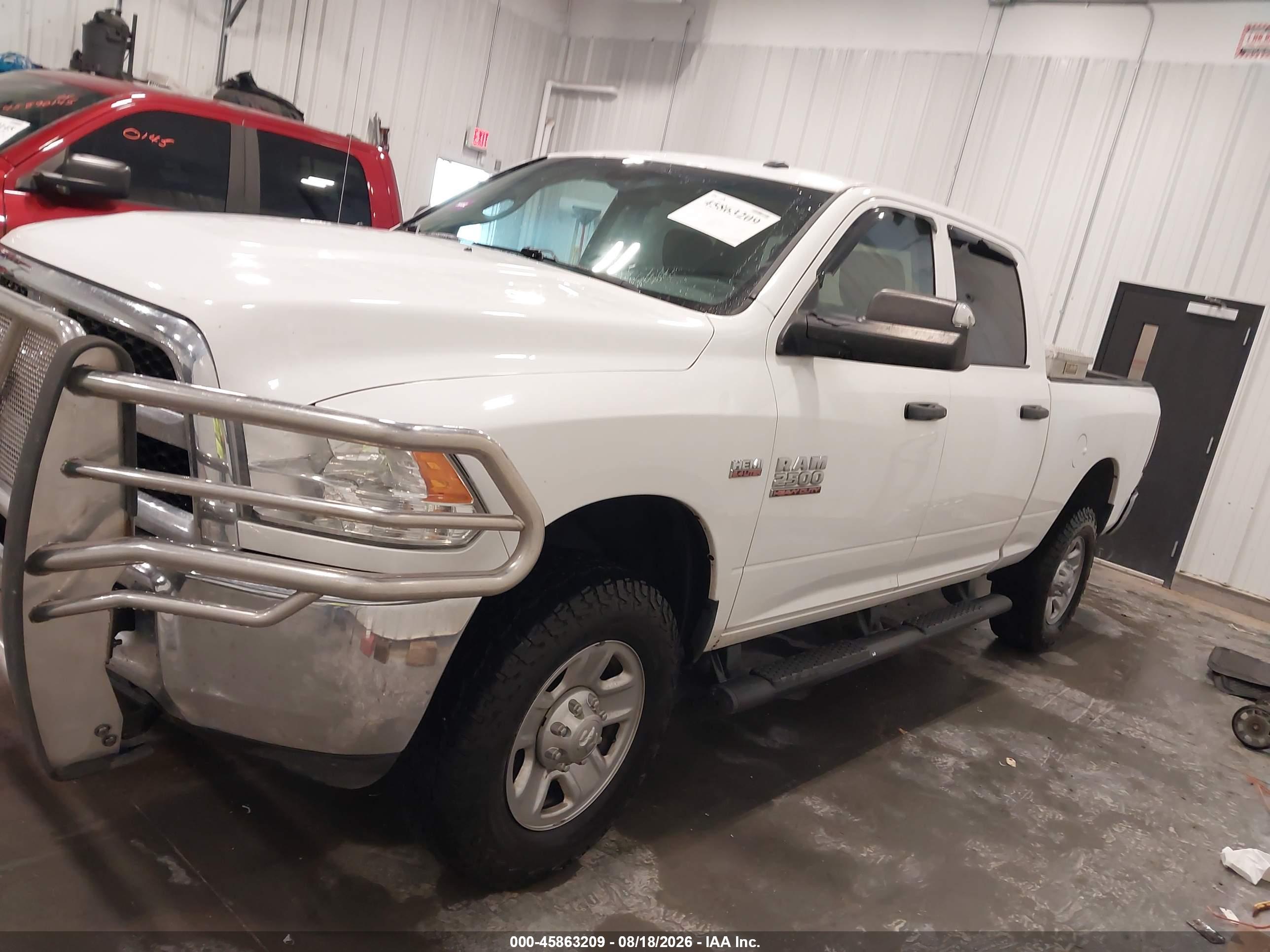 2017 RAM 2500 TRADESMAN  4X4 6'4 BOX