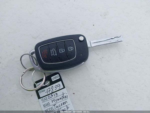 2019 HYUNDAI TUCSON SE