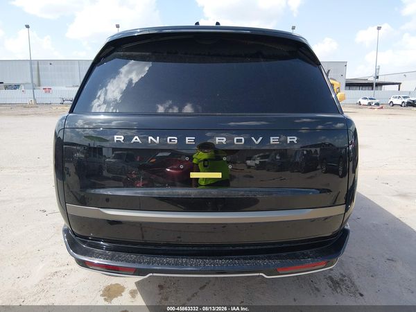 2026 LAND ROVER RANGE ROVER P400 SE 7 SEAT