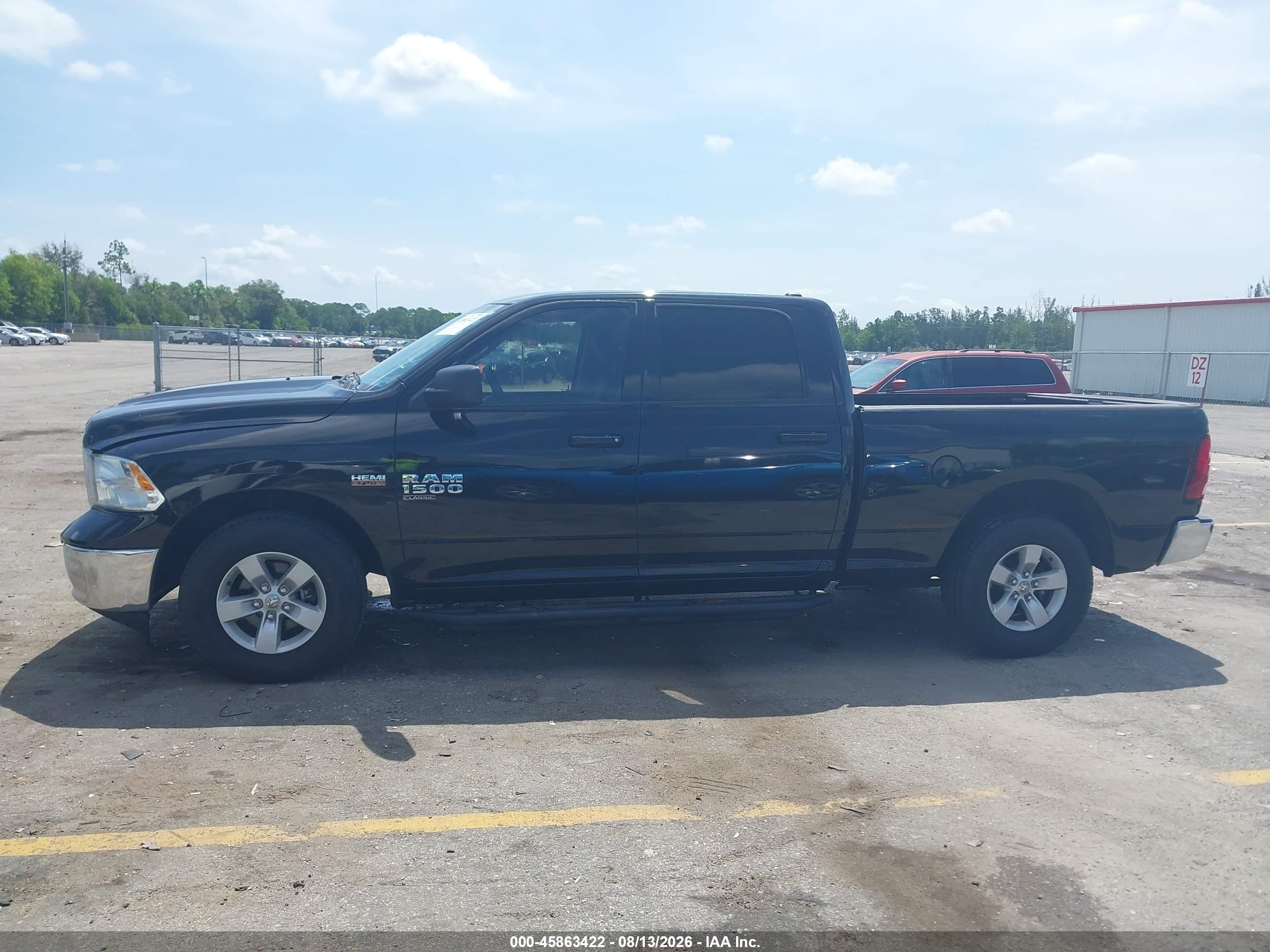 2021 RAM 1500 CLASSIC SLT  4X2 6'4 BOX