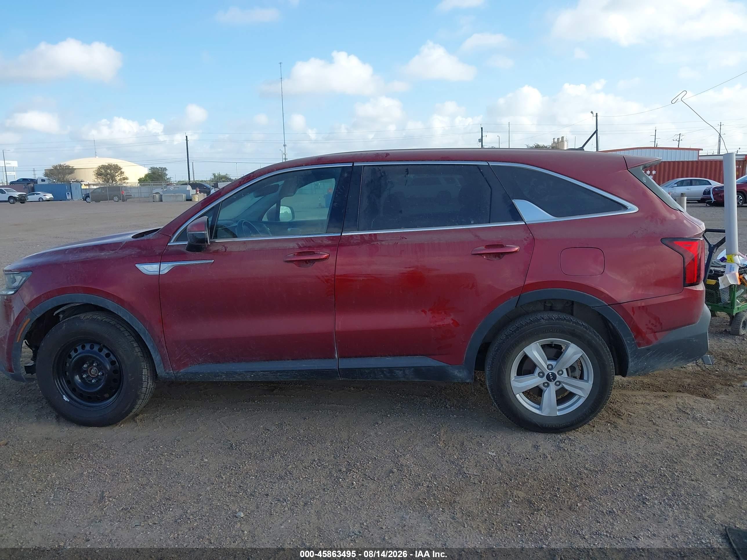 2022 KIA SORENTO LX