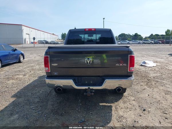 2017 RAM 1500 LARAMIE  4X4 5'7 BOX