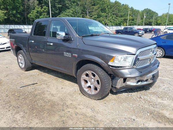2017 RAM 1500 LARAMIE  4X4 5'7 BOX
