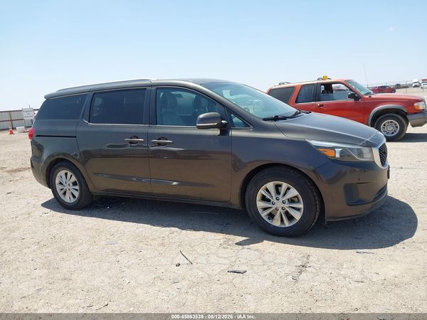 2017 KIA SEDONA LX
