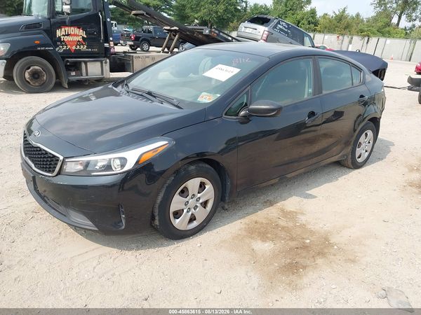 2017 KIA FORTE LX