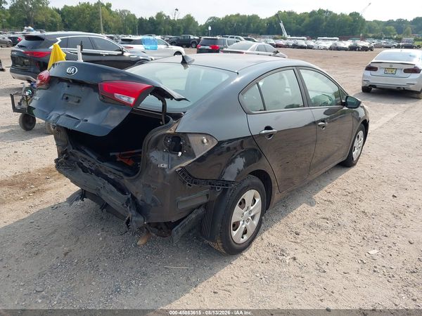 2017 KIA FORTE LX