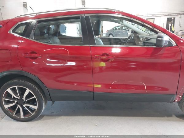 2018 NISSAN ROGUE SPORT SL — I155