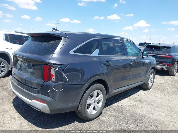 2025 KIA SORENTO LX