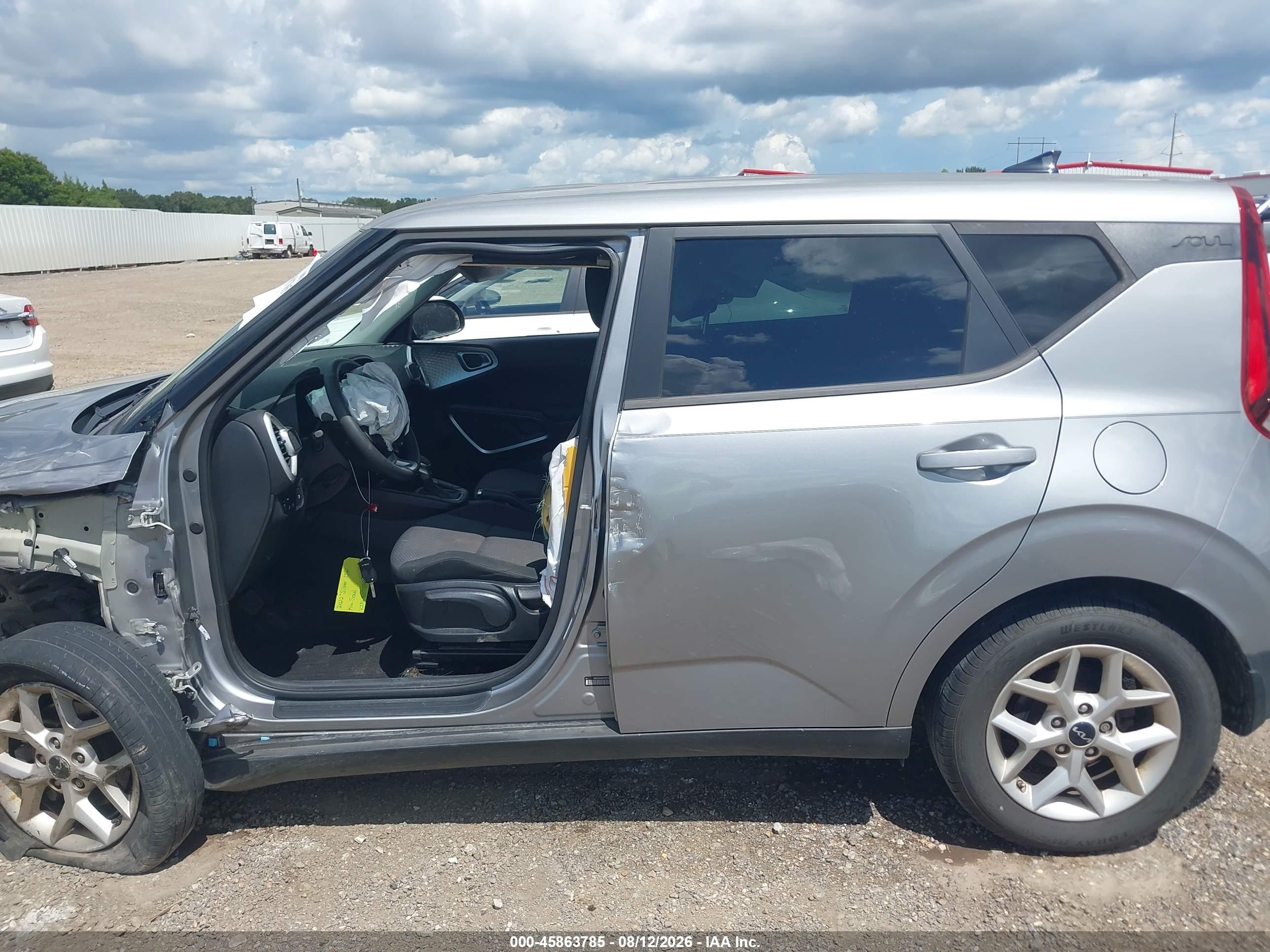 2022 KIA SOUL LX