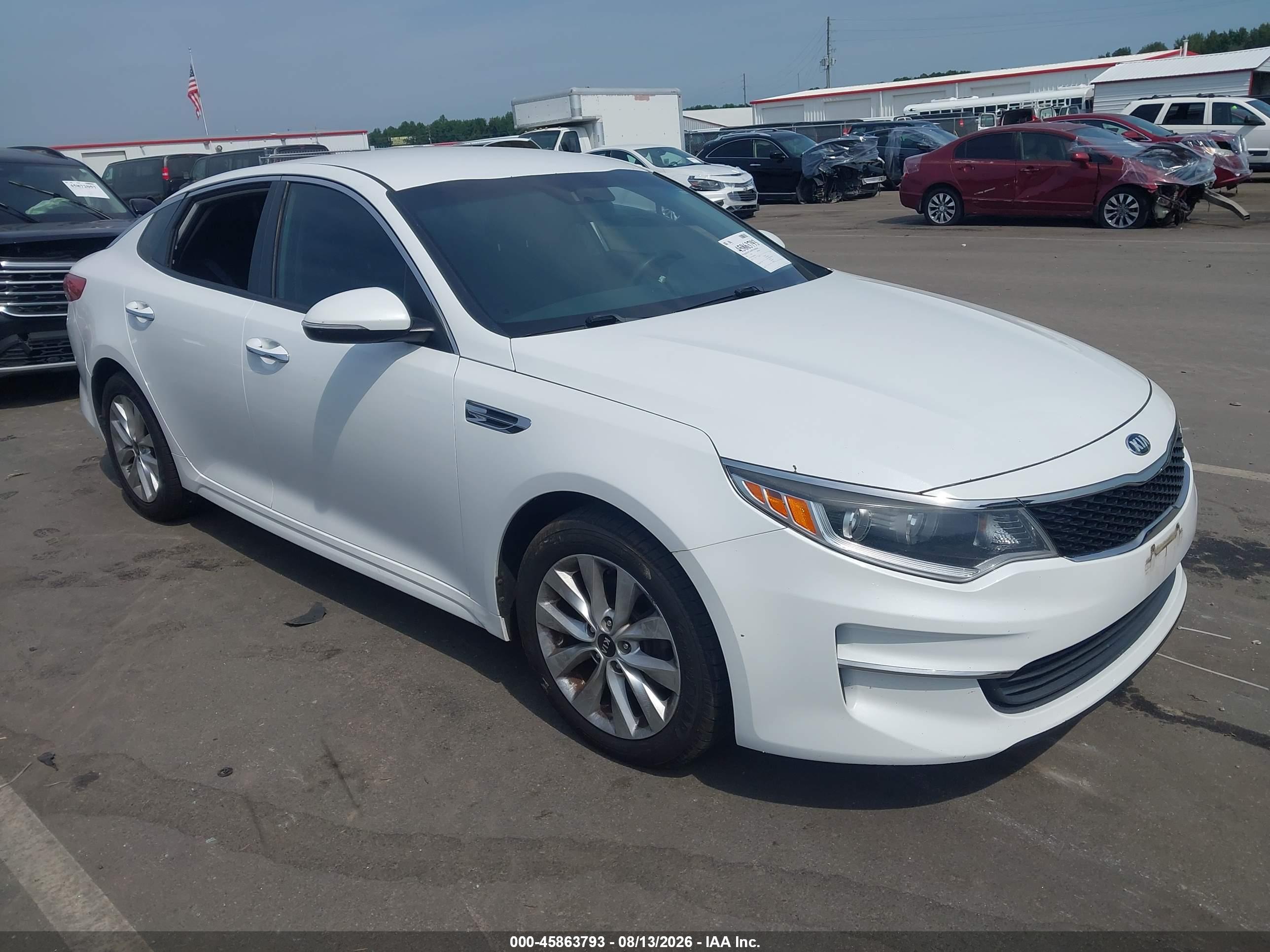 2017 KIA OPTIMA LX