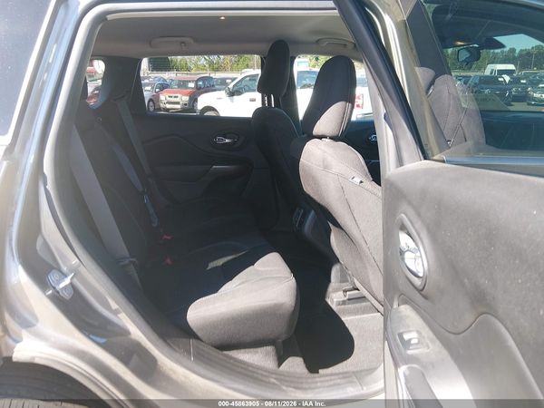 2019 JEEP CHEROKEE LATITUDE 4X4