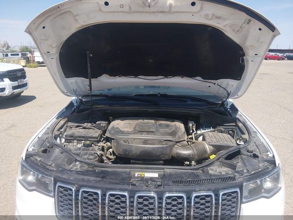2020 JEEP GRAND CHEROKEE LAREDO E 4X4