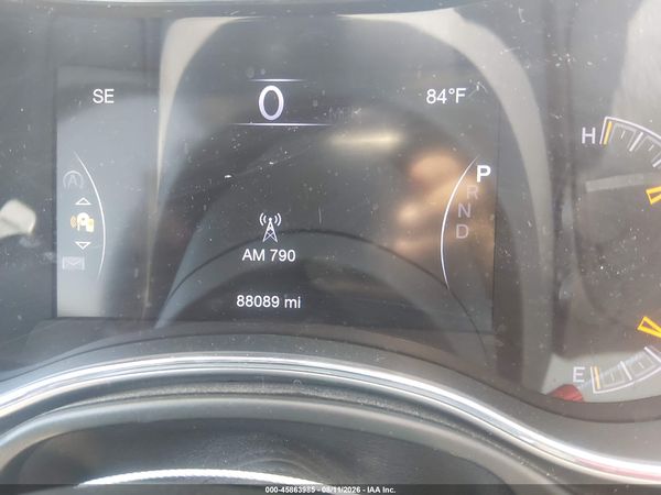 2020 JEEP GRAND CHEROKEE LAREDO E 4X4