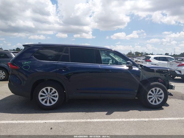 2024 TOYOTA GRAND HIGHLANDER XLE