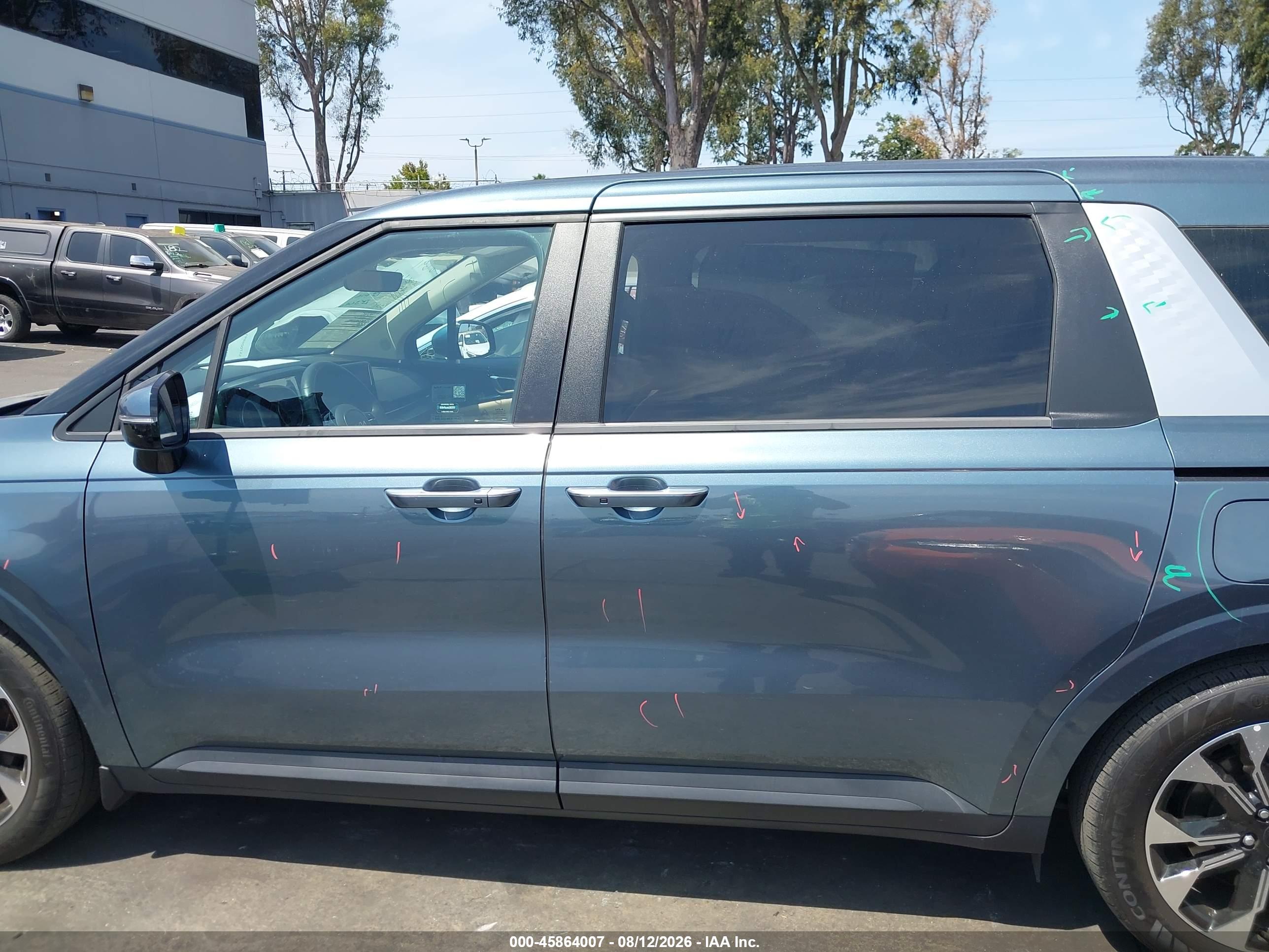 2024 KIA CARNIVAL MPV EX