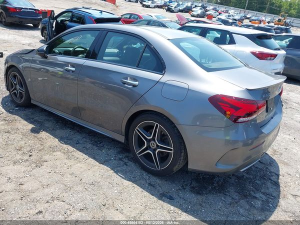 2019 MERCEDES-BENZ A 220 A220