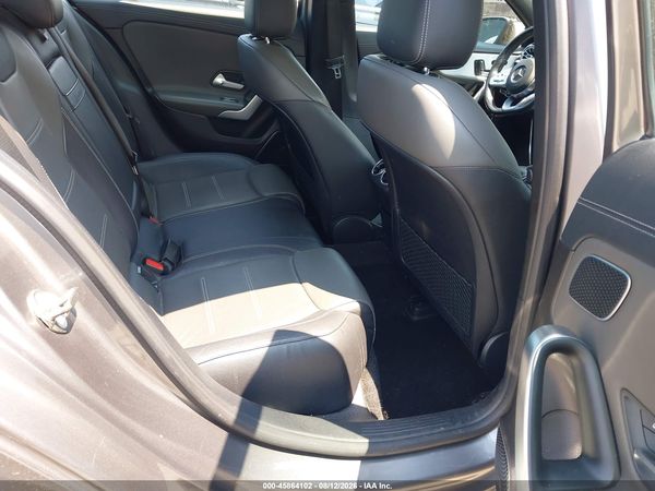 2019 MERCEDES-BENZ A 220 A220