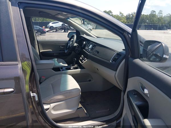 2016 KIA SEDONA LX