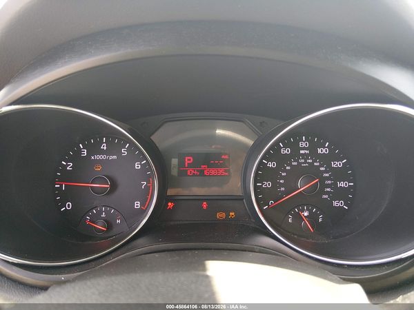 2016 KIA SEDONA LX