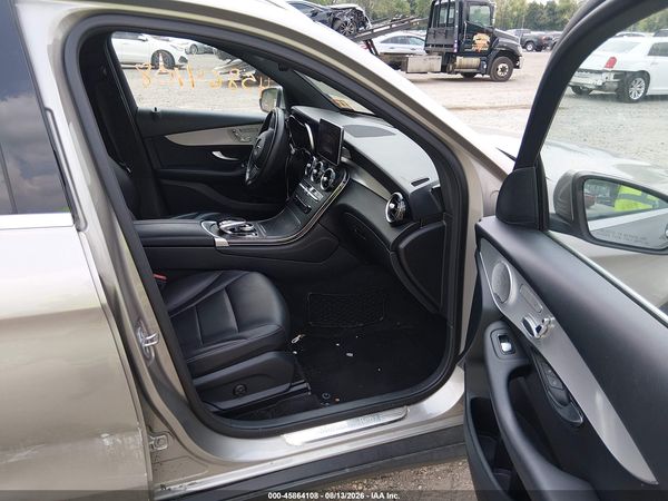 2019 MERCEDES-BENZ GLC 300 4MATIC