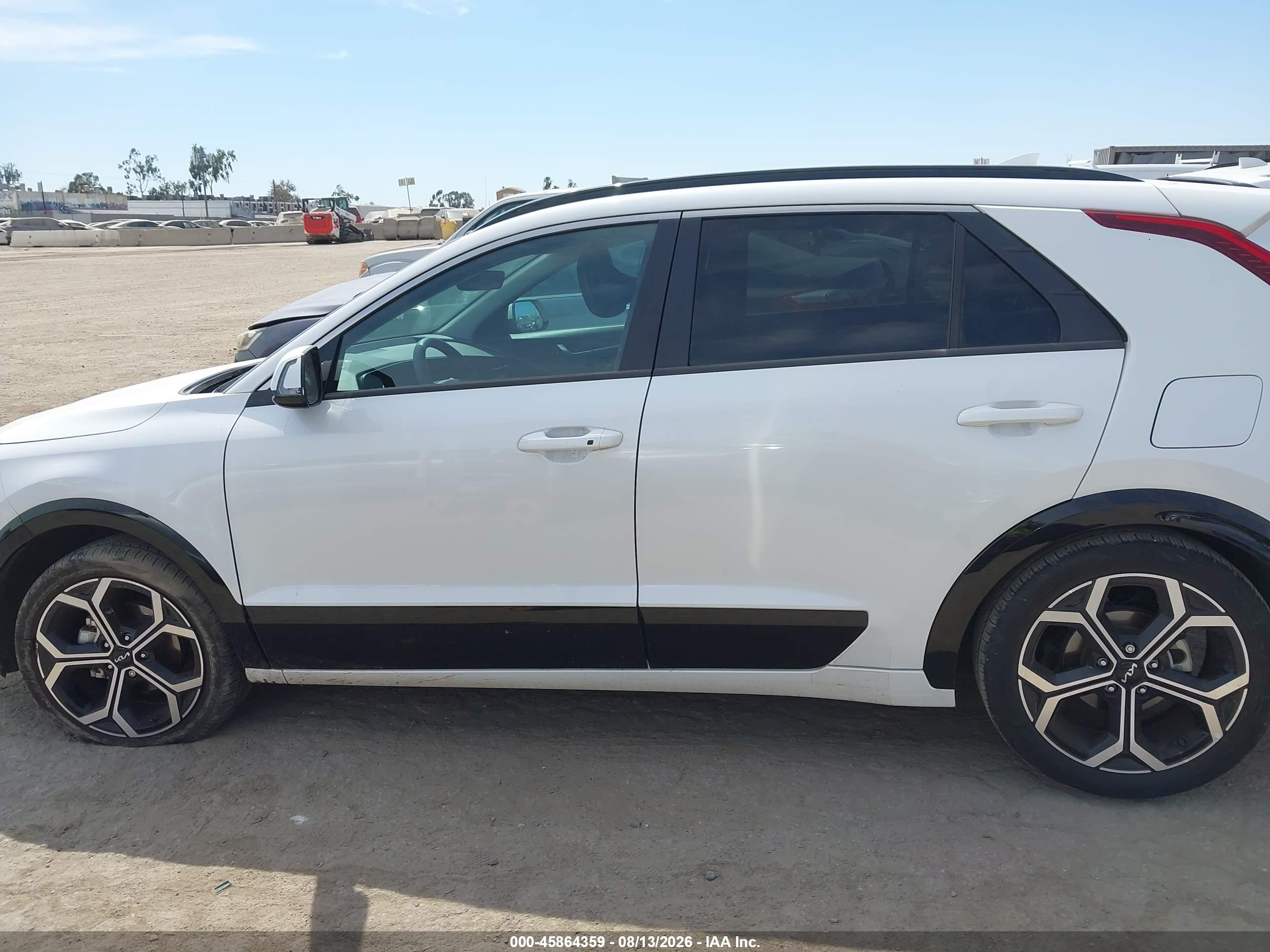 2023 KIA NIRO EX TOURING