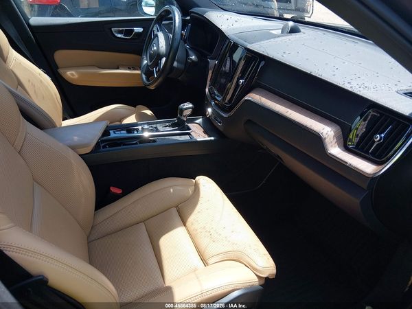 2021 VOLVO XC60 T5 INSCRIPTION