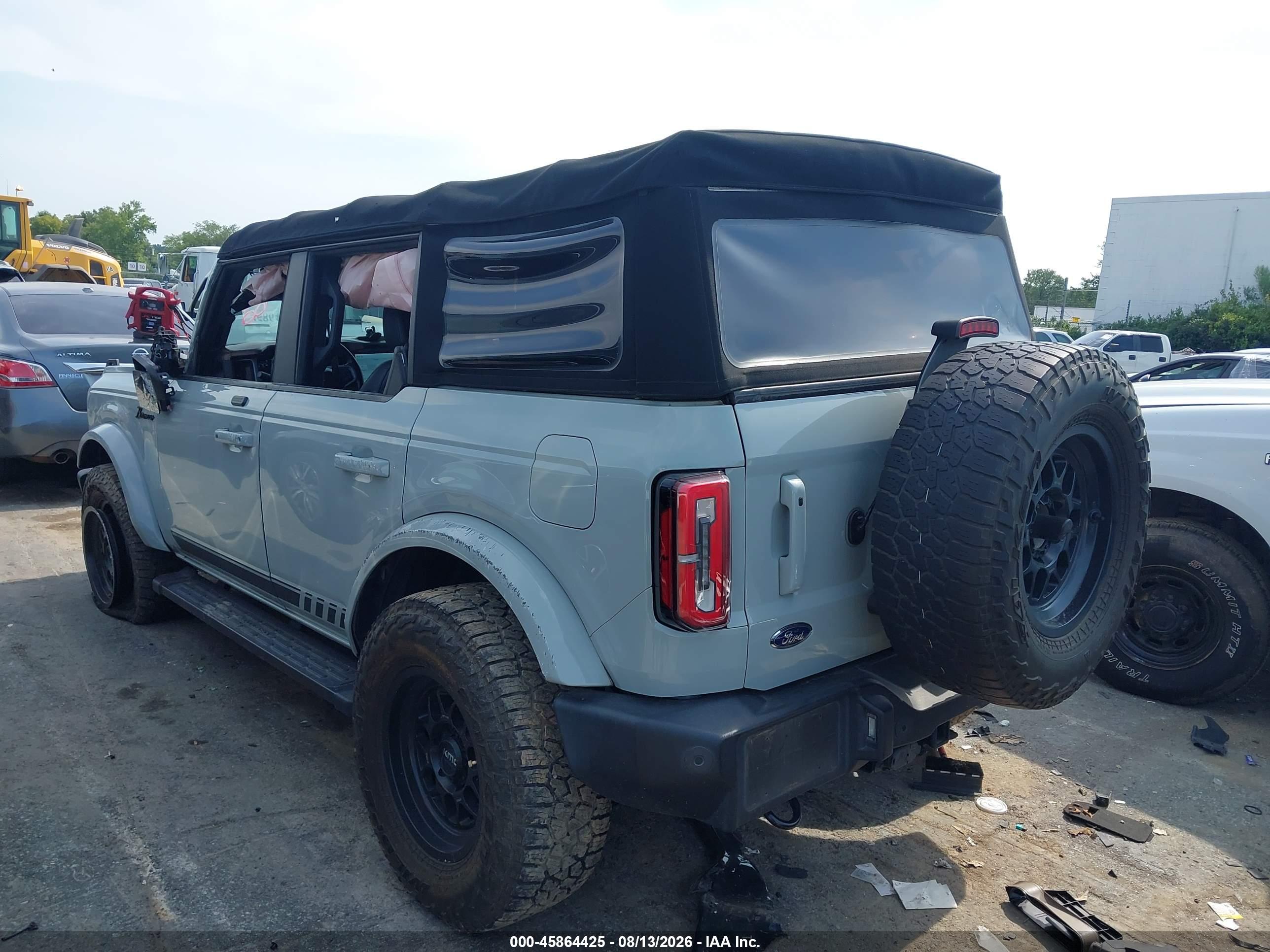 2021 FORD BRONCO OUTER BANKS